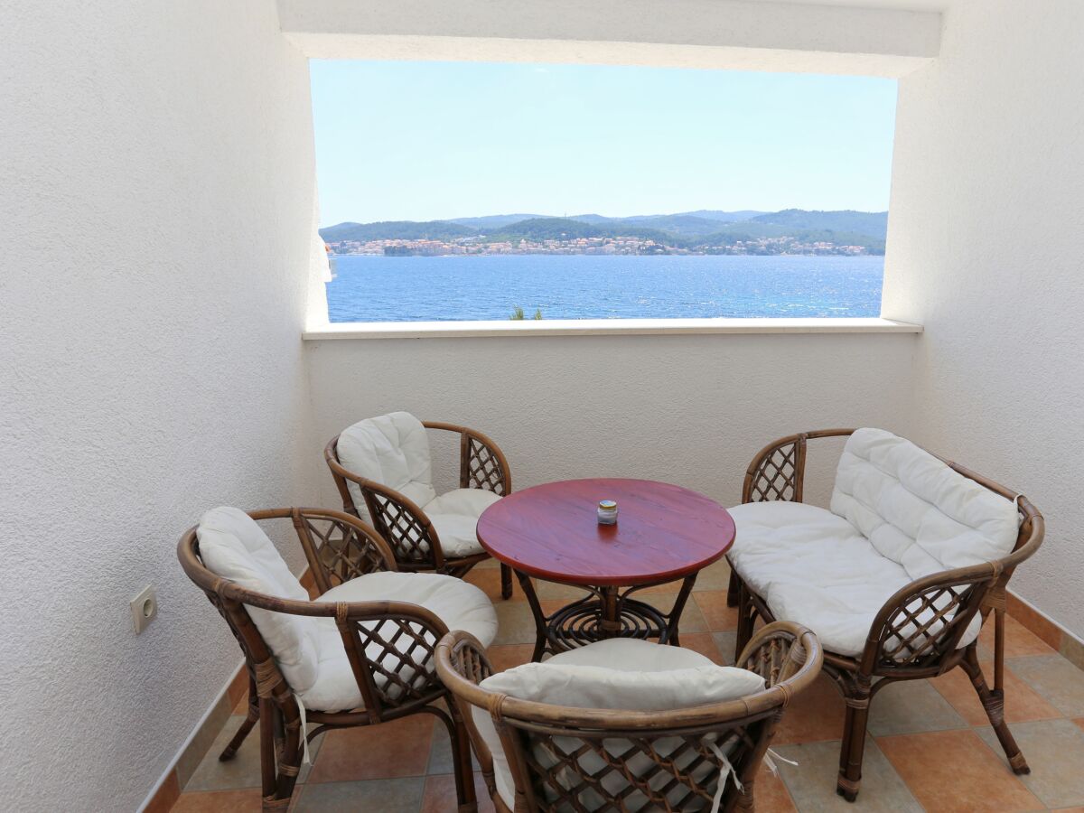 Apartment One bedroom apartment near beach Kučište - Perna, Pelješac A-4545-e