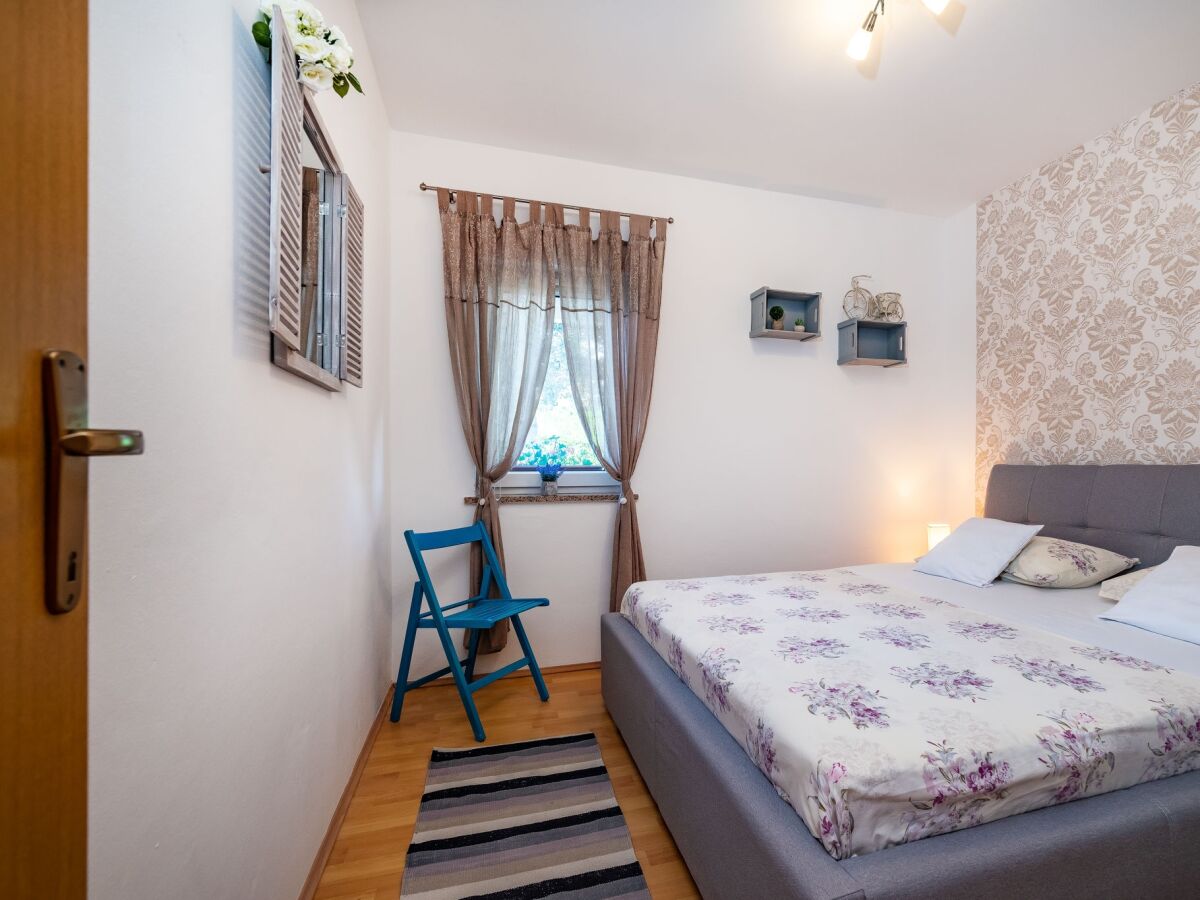 Apartment Two bedroom apartment with terrace Povljana, Pag A-232-c