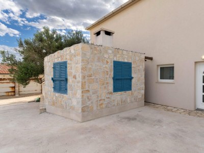 Apartment Two bedroom apartment with terrace Povljana, Pag A-232-c - Outdoor photo 7