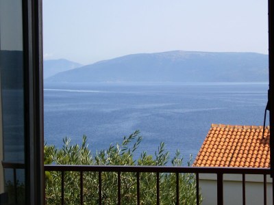 Apartment One bedroom apartment with balcony and sea view Valun, Cres A-386-b in Cres - Apartment