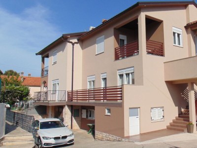 Apartment Two bedroom apartment with balcony Rovinj A-21989-a - Outdoor photo 2