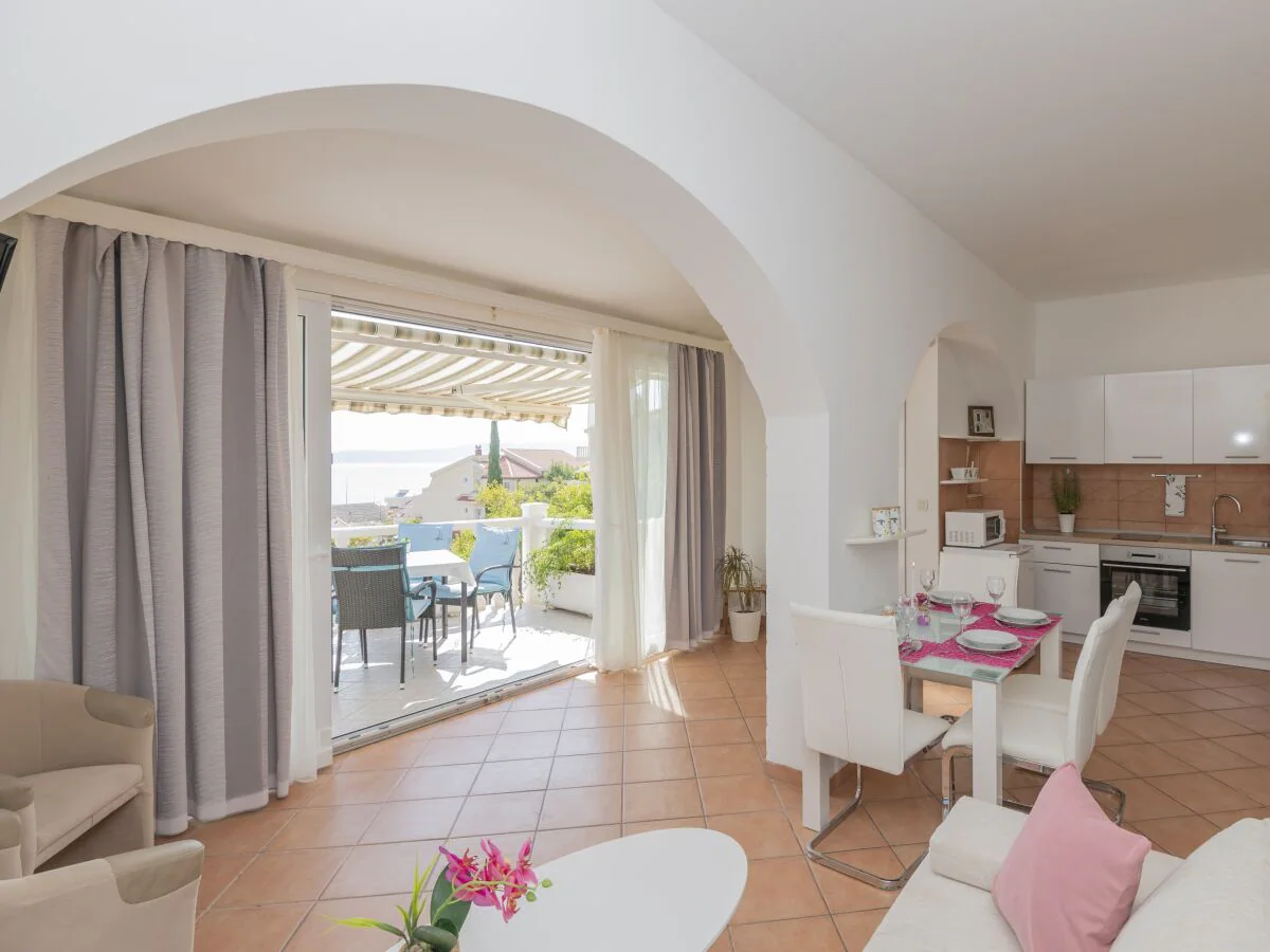Apartment Two bedroom apartment with terrace and sea view Baška Voda, Makarska A-21609-a