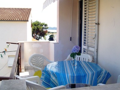 Apartment Two bedroom apartment with balcony Pakoštane, Biograd A-24548-b in Pakostane - Apartment