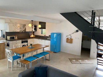 Apartment Two bedroom apartment with terrace Vantačići, Krk A-21694-a in Malinska - Apartment