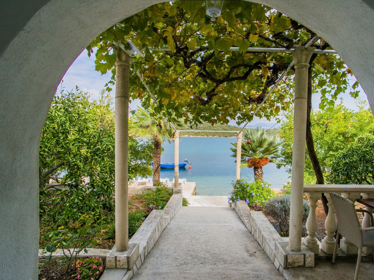 Apartment One bedroom apartment near beach Luka Dubrava, Pelješac A-24568-b - Outdoor photo 5