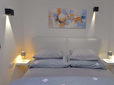 Apartment One bedroom apartment with air-conditioning Veli Lošinj, Lošinj A-24590-a - Outdoor photo 11