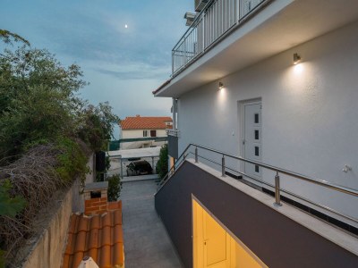 Apartment Two bedroom apartment with terrace and sea view Seget Vranjica, Trogir A-978-b - Outdoor photo 8