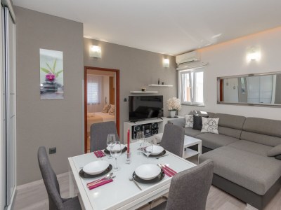 Apartment One bedroom apartment with air-conditioning Split A-24631-a in Split - Apartment