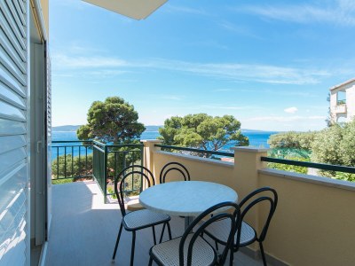 Apartment Two bedroom apartment with balcony and sea view Brela, Makarska A-2717-c in Brela - Apartment