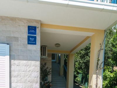 Holiday room with terrace Brela, Makarska S-2717-i - Outdoor photo 5