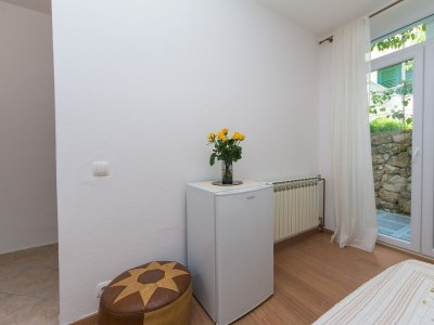Holiday room with terrace Brela, Makarska S-2717-i - Outdoor photo 12