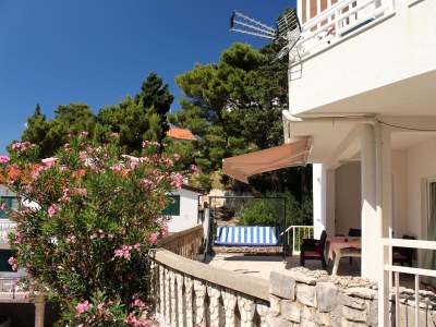 Apartment Two bedroom apartment near beach Mimice, Omiš A-2774-a in Mimice - Apartment