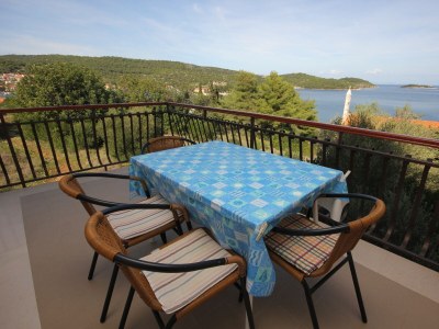Apartment Two bedroom apartment with terrace and sea view Vis A-2470-a in Vis - Apartment