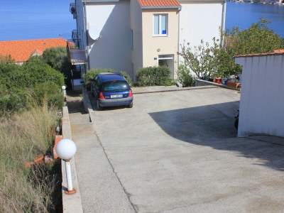 Apartment One bedroom apartment with terrace and sea view Vis A-2470-c - Outdoor photo 13
