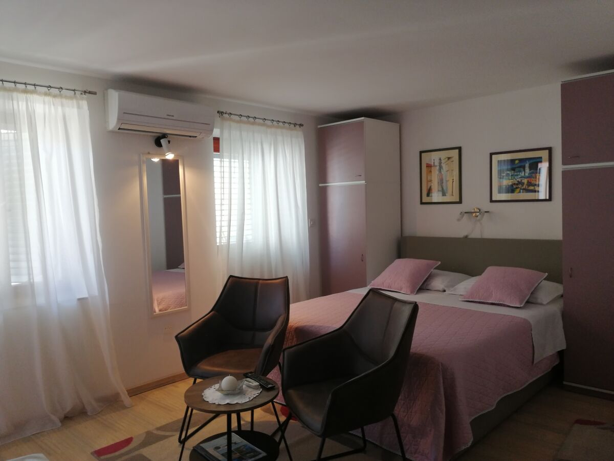 Apartment Studio flat with terrace and sea view Vis AS-2476-a