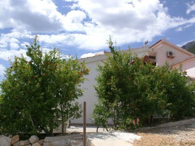 Apartment One bedroom apartment near beach Pisak, Omiš A-2750-b - Outdoor photo 4