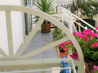 Apartment Studio flat with balcony and sea view Vis AS-2476-d in Vis - Apartment