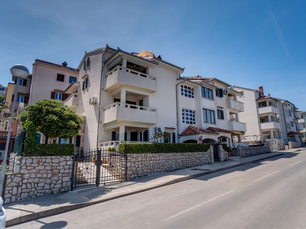 Apartment Two bedroom apartment with terrace and sea view Mali Lošinj, Lošinj A-2505-a - Outdoor photo 4