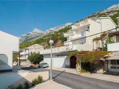 Apartment One bedroom apartment with terrace and sea view Pisak, Omiš A-2827-a - Outdoor photo 3
