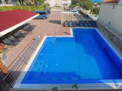 Apartment Four-bedroom apartment with terrace and sea view Caska, Pag A-3085-d - Outdoor photo 9