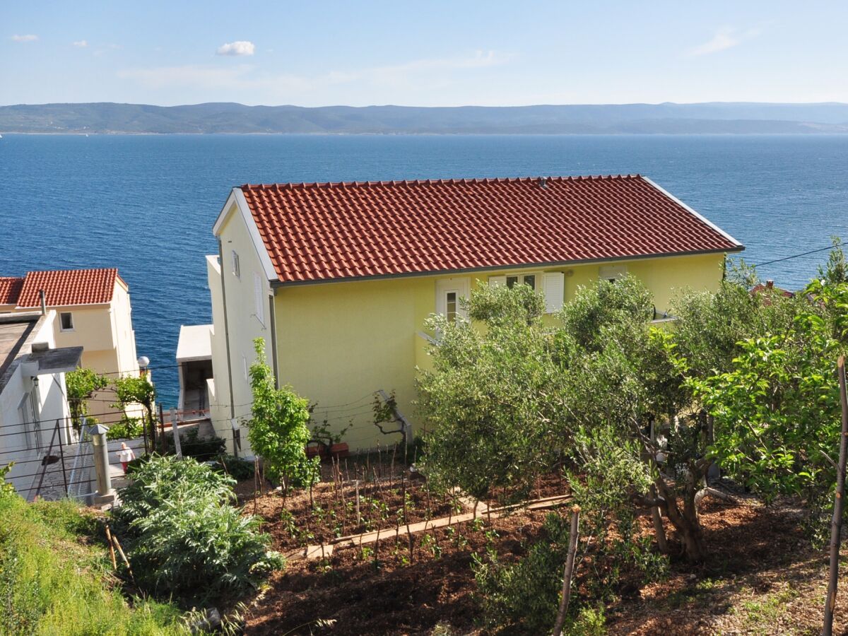 Apartment Two bedroom apartment with terrace and sea view Pisak, Omiš A-2827-d - Outdoor photo 2