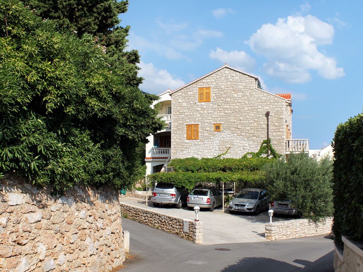 Apartment Two bedroom apartment with balcony and sea view Bol, Brač A-2900-d - Outdoor photo 4