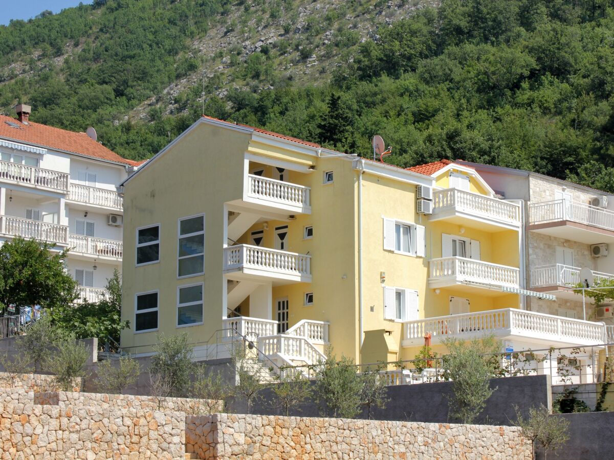 Apartment One bedroom apartment with balcony and sea view Slano, Dubrovnik A-3183-d - Outdoor photo 2