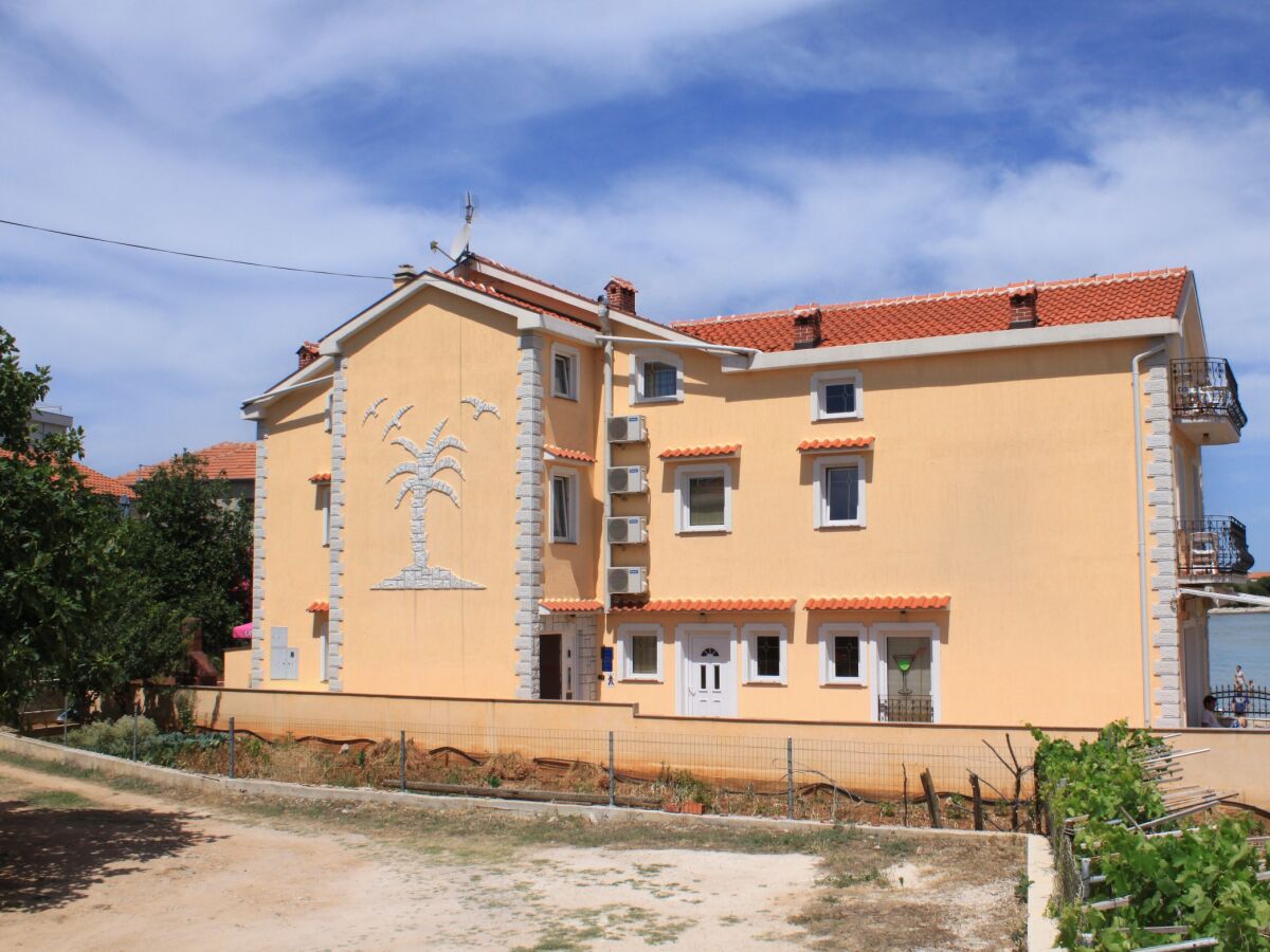 Apartment Two bedroom apartment near beach Kraj, Pašman A-3460-b - Outdoor photo 3