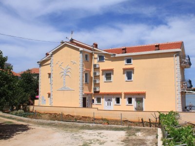 Apartment Two bedroom apartment near beach Kraj, Pašman A-3460-c - Outdoor photo 3