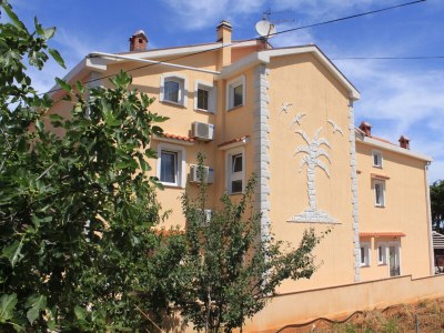 Apartment Two bedroom apartment near beach Kraj, Pašman A-3460-d - Outdoor photo 4