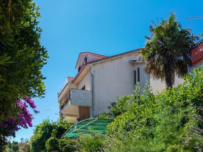 Apartment One bedroom apartment with terrace and sea view Jelsa, Hvar A-4017-a - Outdoor photo 9