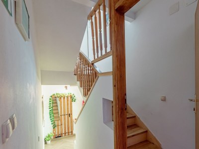 Apartment One bedroom apartment with terrace and sea view Jelsa, Hvar A-4017-a - Outdoor photo 17