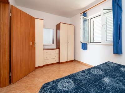 Apartment One bedroom apartment near beach Mandre, Pag A-4092-d - Outdoor photo 15