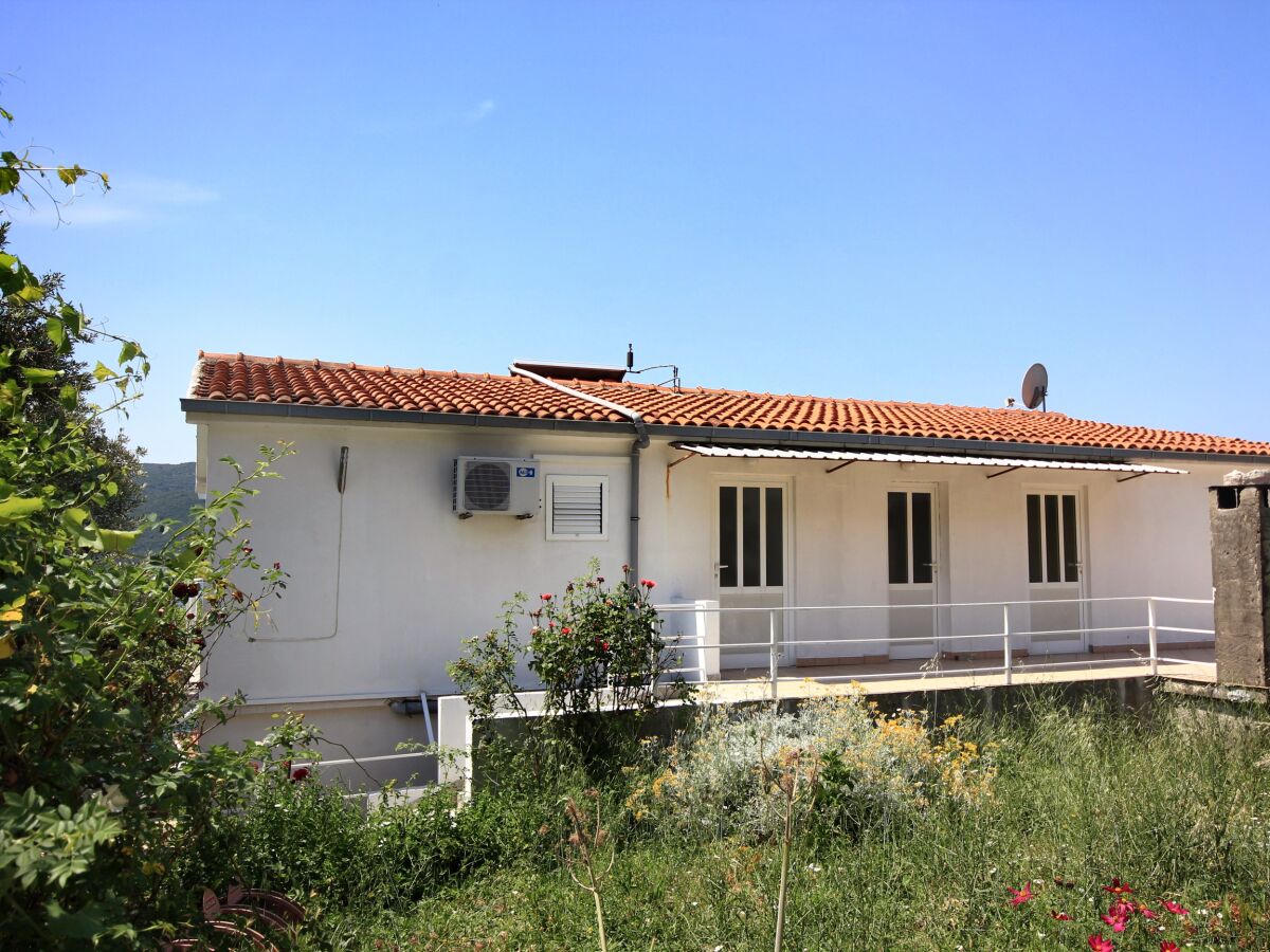 Apartment Two bedroom apartment with terrace and sea view Viganj, Pelješac A-260-a - Outdoor photo 4