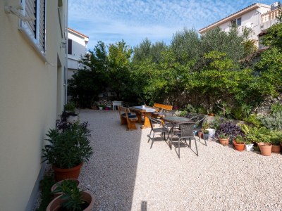 Apartment One bedroom apartment near beach Mandre, Pag A-4092-f - Outdoor photo 10