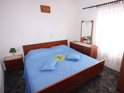 Apartment Two bedroom apartment with terrace Stivan, Cres A-382-a - Outdoor photo 13