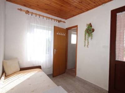 Apartment One bedroom apartment with terrace Stivan, Cres A-382-b - Outdoor photo 10