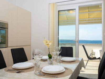 Apartment Two bedroom apartment near beach Mandre, Pag A-4093-d in Kolan - Apartment