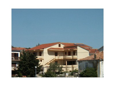Apartment Two bedroom apartment near beach Mandre, Pag A-4095-a in Kolan - Apartment
