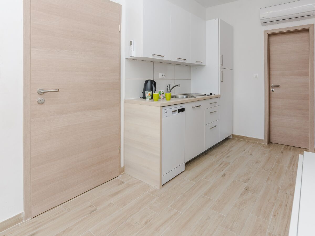 Apartment Two bedroom apartment with balcony Vir A-21782-d - Outdoor photo 5