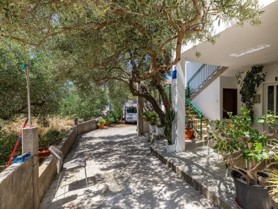 Apartment One bedroom apartment with terrace Tučepi, Makarska A-22005-a - Outdoor photo 8
