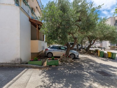 Apartment One bedroom apartment with terrace Tučepi, Makarska A-22005-a - Outdoor photo 13
