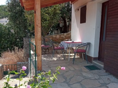Apartment Studio flat with terrace and sea view Basina, Hvar AS-4620-a in Vrbanj - Apartment