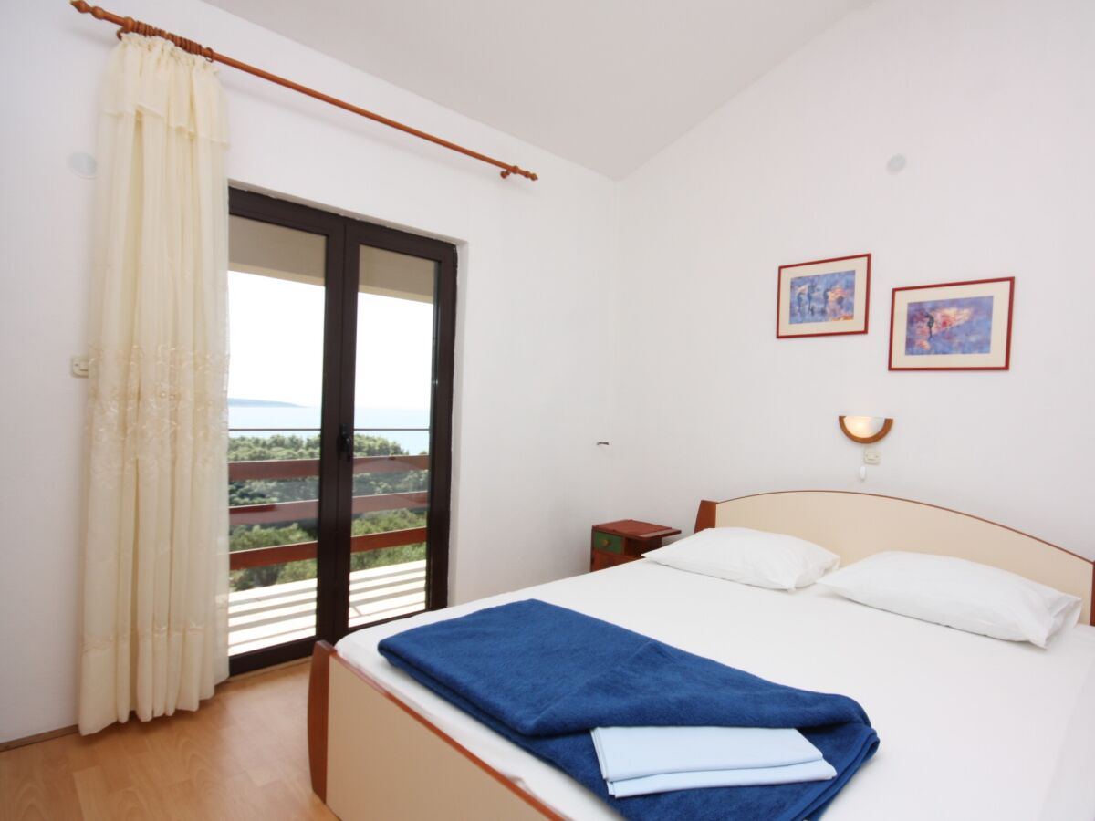 Apartment One bedroom apartment with terrace and sea view Supetarska Draga - Gonar, Rab A-2002-b
