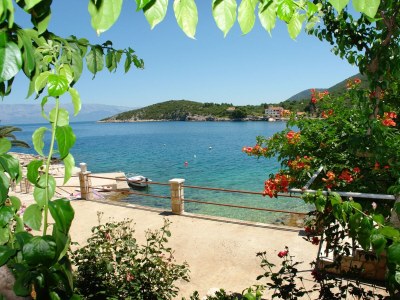 Apartment Studio flat near beach Cove Pokrivenik, Hvar AS-2073-d in Zastražišće - Apartment
