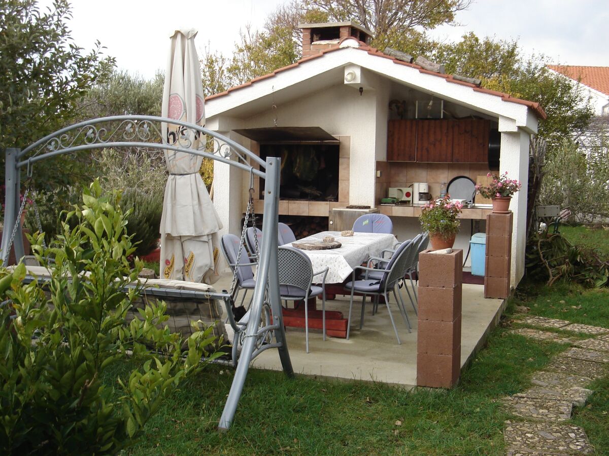 Apartment One bedroom apartment with balcony Kampor, Rab A-5014-b