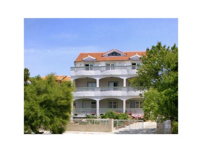 Apartment One bedroom apartment near beach Brodarica, Šibenik A-4195-b in Sibenik - Apartment