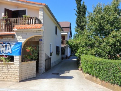 Apartment Two bedroom apartment with air-conditioning Bibinje, Zadar A-6160-f - Outdoor photo 3
