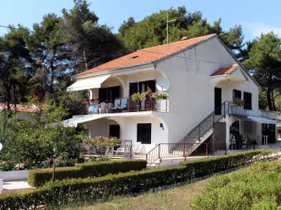 Apartment One bedroom apartment with terrace and sea view Brgulje, Molat A-6241-a - Outdoor photo 3