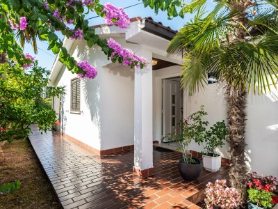 Apartment Two bedroom apartment with terrace and sea view Rabac, Labin A-7474-a - Outdoor photo 3